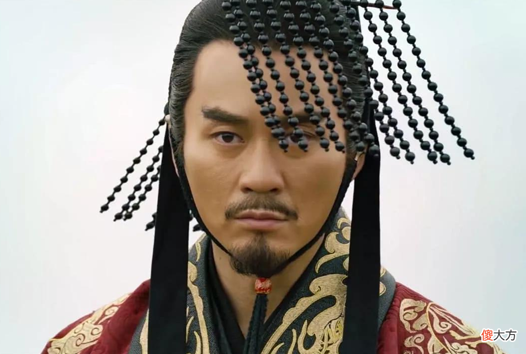 【爱历史】再读《三国演义》：第八十二回（上）孙权降魏受九锡
