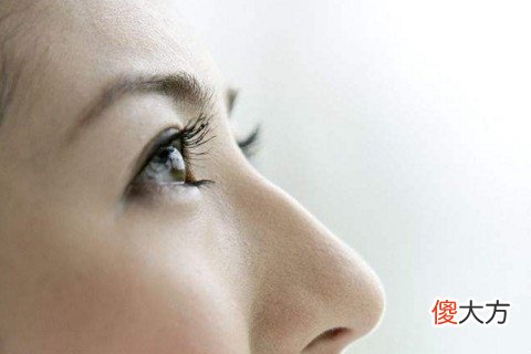 女生眉毛浓好看吗 面相有何说法