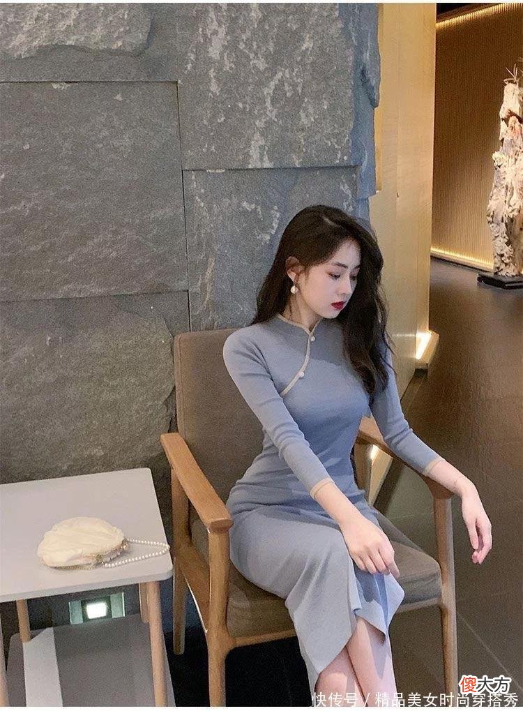 【时尚一点】蓝色修身的旗袍裙给人一种温婉知性的成熟美