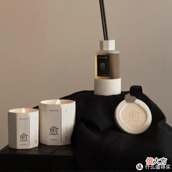 【就爱时尚】珀莱雅双白瓶精华液；酵色猫眼三姐妹联名礼盒... | 新品速递