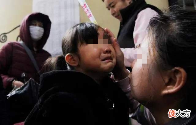 生在九月的孩子上学吃亏？晚一年上学的3个好处，家长要知道
