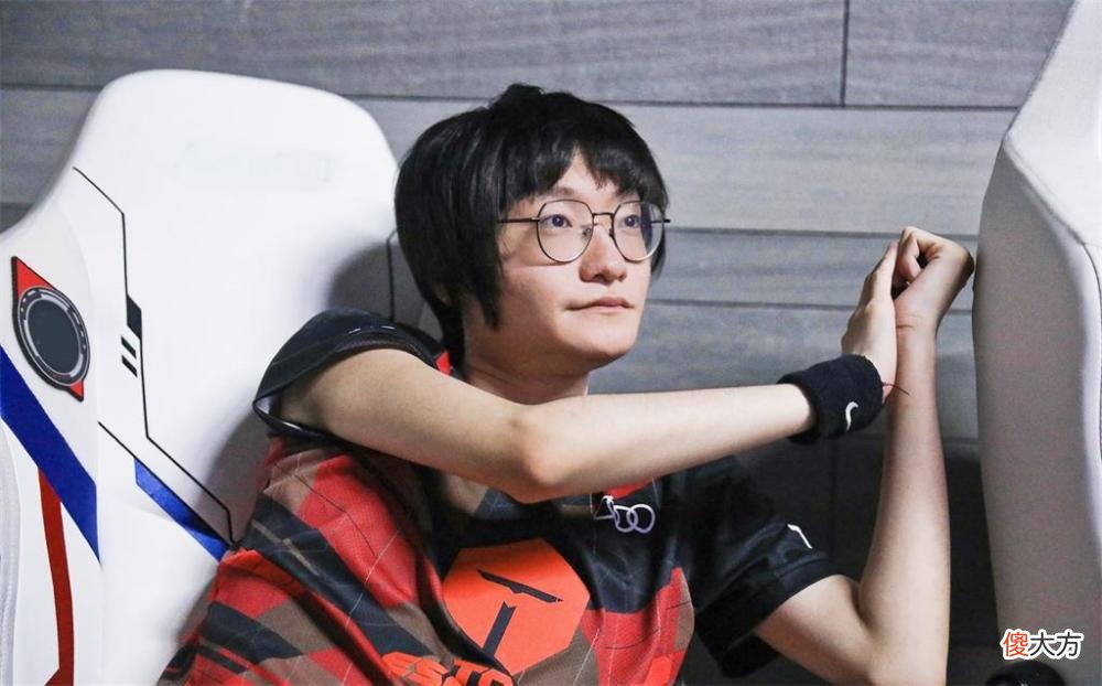 【游戏迷】还想“捡漏”？京一事件爆发LEC乐了，观众：有没有bo这样的选手？