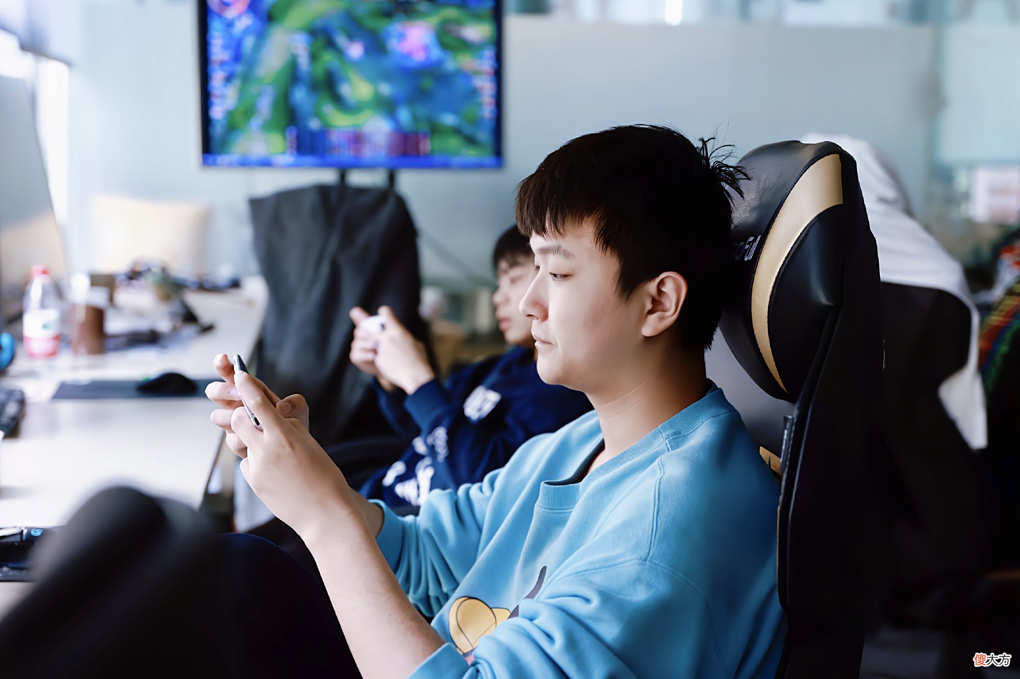 【游戏世界】AG超玩会粉丝全是假粉?KPL五五开黑节投票,一诺被直接碾压