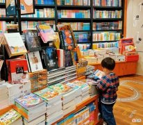 清华教授退休在家带孙子看“闲书”，5年后，孩子的变化大多人比不了