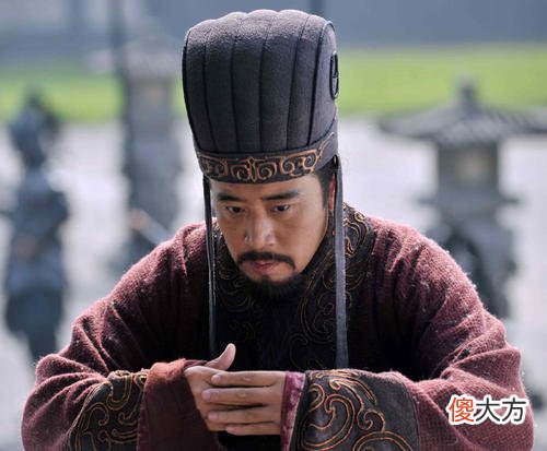【历史故事】赔了夫人又折兵？东吴赔去一个孙尚香，惹得刘备战战兢兢