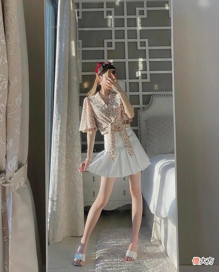 【时尚一点】适合娇小女生的“糖果色”穿搭，看一眼就爱上，出街轻松美成焦点