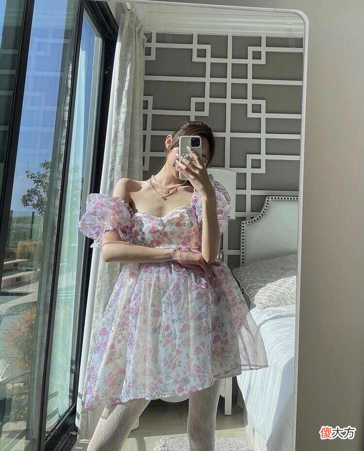 【时尚一点】适合娇小女生的“糖果色”穿搭，看一眼就爱上，出街轻松美成焦点