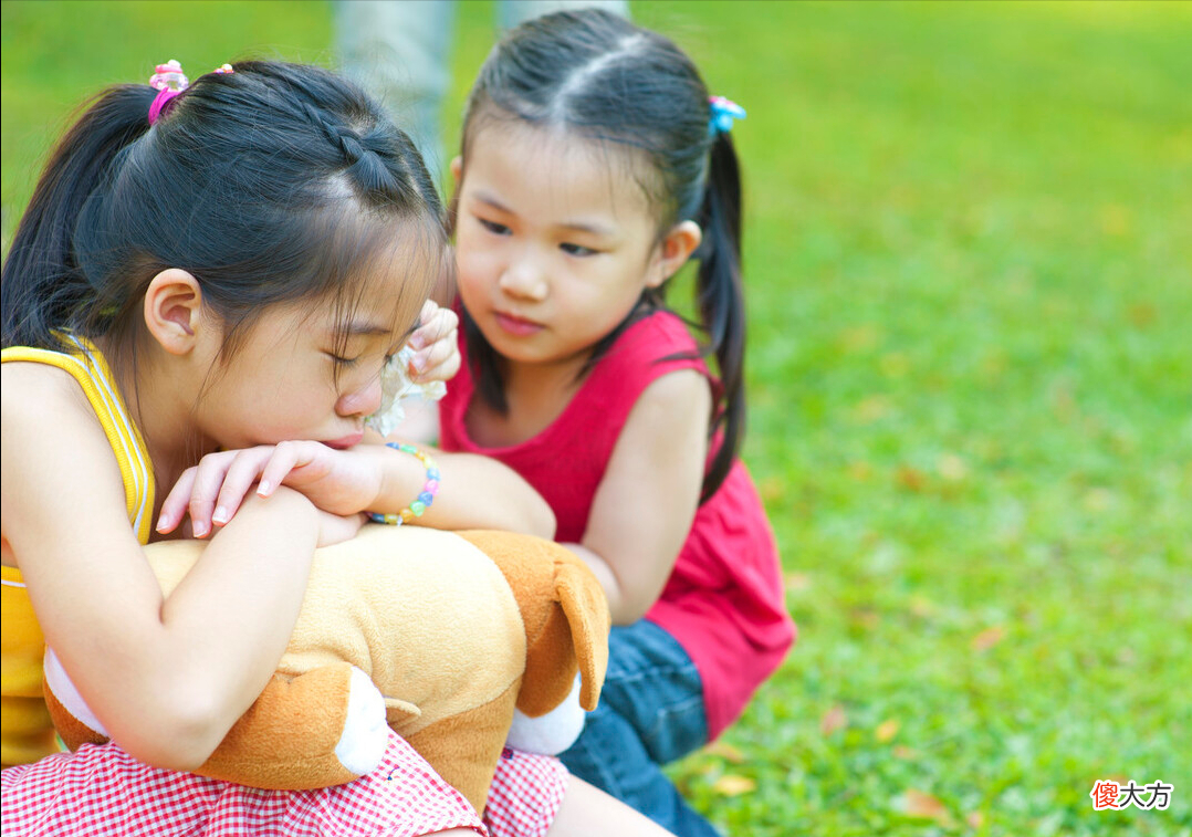 为妈妈得多动症的安静女孩：只要妈妈需要，事实如何并不重要