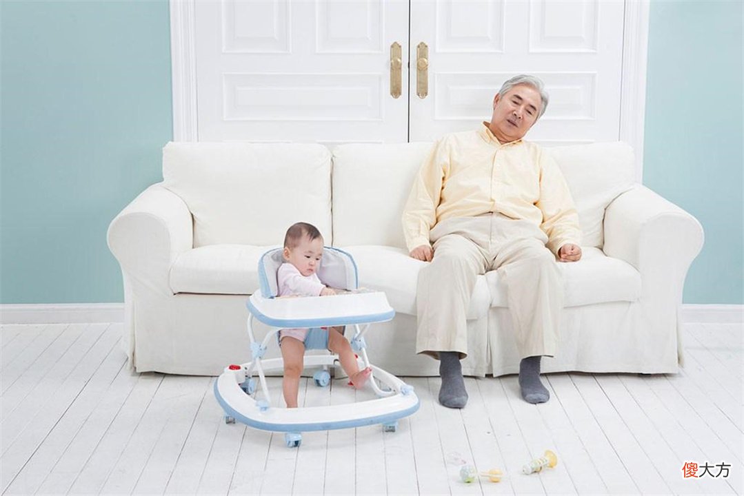 由谁带大的孩子更聪明？是妈妈？还是奶奶？答案值得父母知道