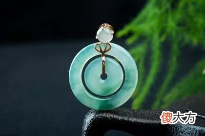 喜欢哪款平安扣 测你能成为大人物吗(图文)