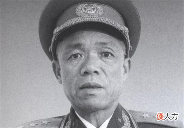 【历史故事】长征途中，从传奇的红25军走出来的十大名将，都有谁？