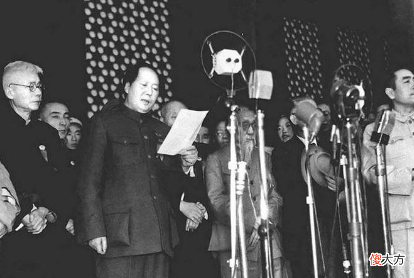 【爱历史】三人结义后分离，40年后一铁匠赴京找兄弟，毛主席亲自给他500元
