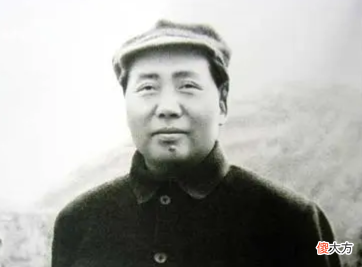 【爱历史】三人结义后分离，40年后一铁匠赴京找兄弟，毛主席亲自给他500元