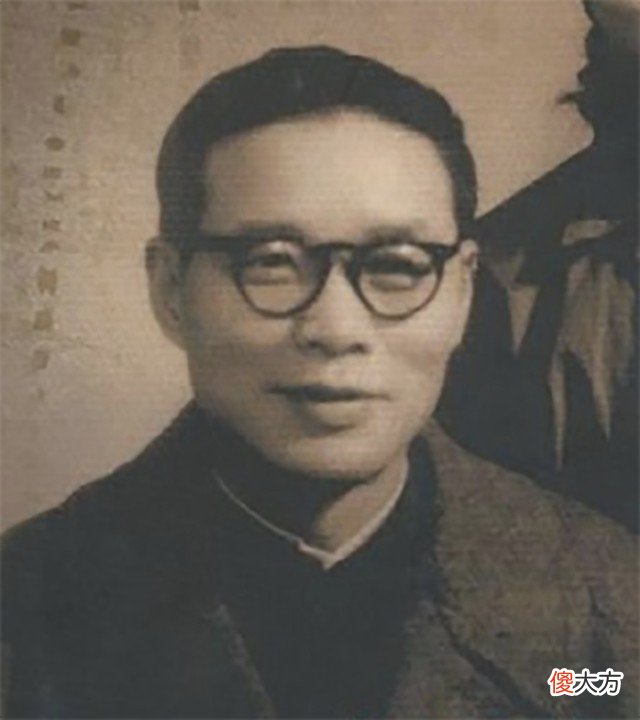 【历史故事】宴会上，戴笠盯着一名女眷询问是谁，沈醉吓出冷汗：那是属下妻子