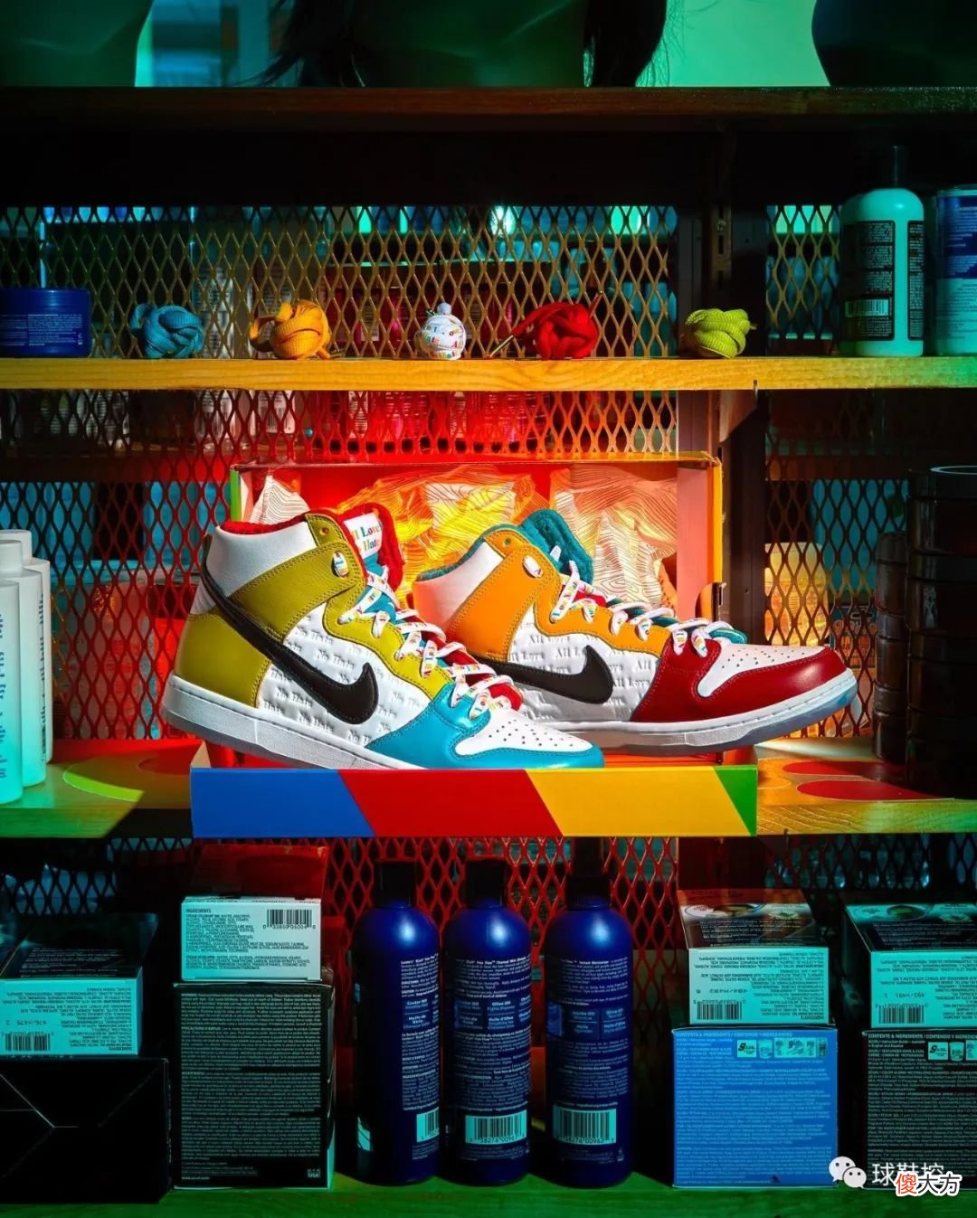 【就爱时尚】你的鞋长毛了！CPFM x Nike 新联名官宣＆frostake x Nike SB 联名定档！