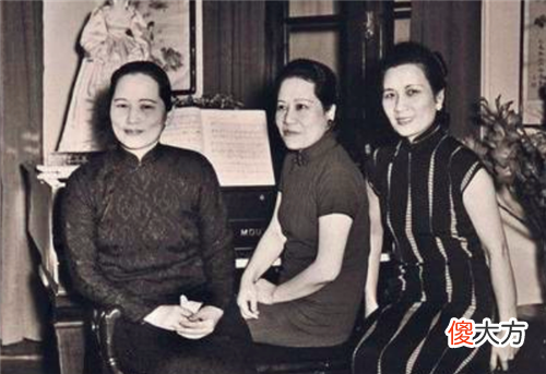 【历史故事】宋美龄欲让戴笠杀一人，蒋介石听闻后激动：谁敢动他，先动我试试