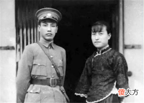 【历史故事】宋美龄欲让戴笠杀一人，蒋介石听闻后激动：谁敢动他，先动我试试