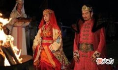 【历史故事】清朝56岁公主墓中发现骨灰罐，专家直呼不可能，原因令人震惊