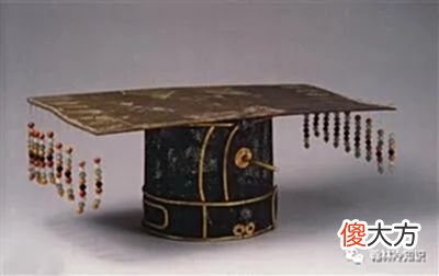 【历史故事】古代皇帝为何在帽子上“挂珠帘”