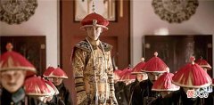 【历史故事】他自称是慈禧后人，沉浸在阿哥梦中无法自拔，参加综艺丑态百出