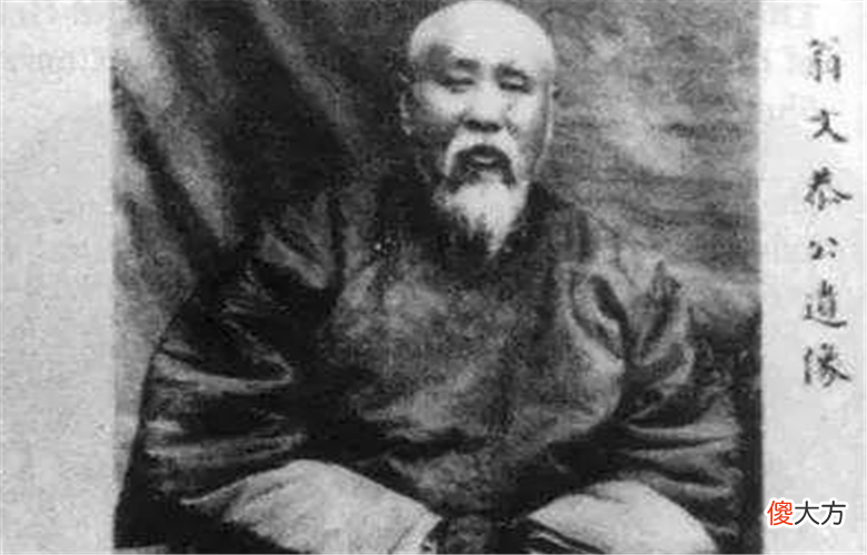 【历史故事】曾为两代帝师的翁同龢，与光绪情同父子，却评价他“令人恐惧”？