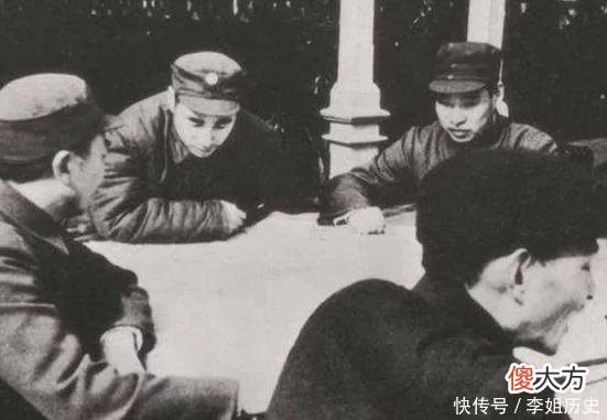 【历史故事】林彪最青睐的开国上将，1955年大授衔时，甚至为他力争大将军衔