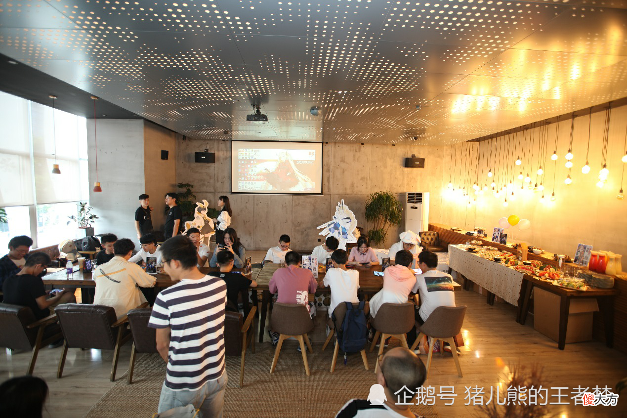 【游戏迷】《解神者》线下见面会结束，官方与玩家面对面走心交流