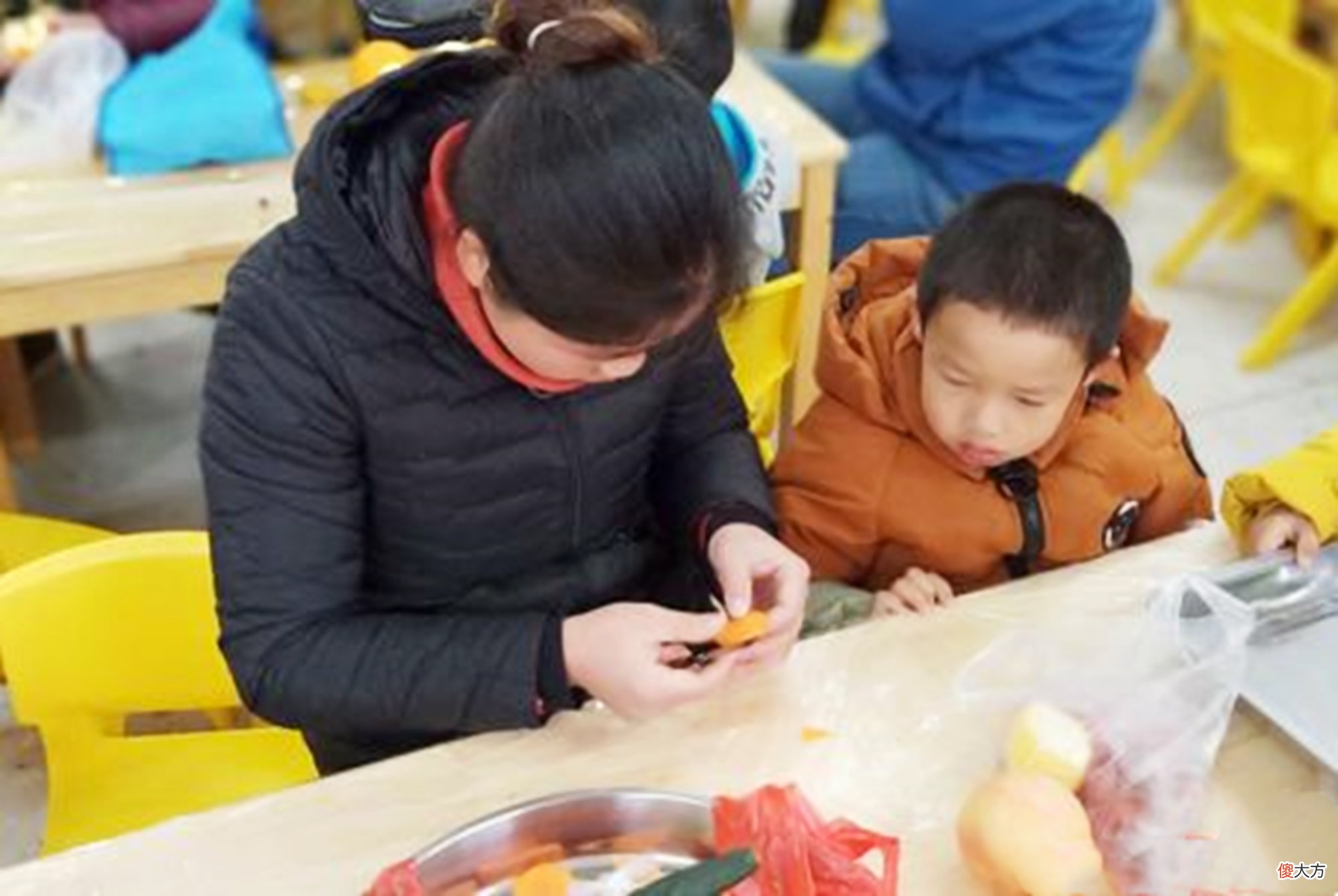 冬天幼儿园宝宝请假成日常，老师直言：一到晚上就怕家长发消息