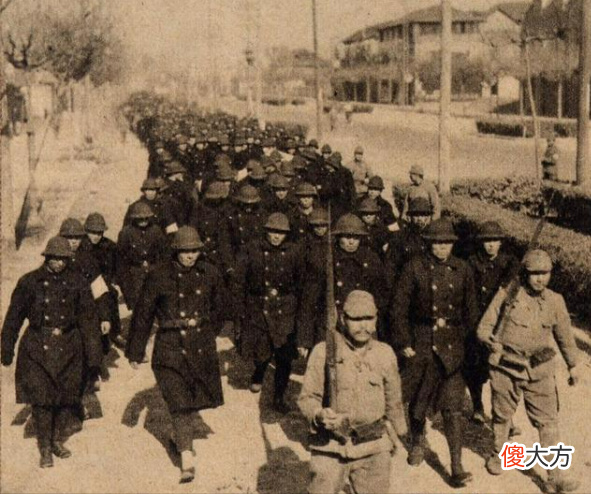 【爱历史】日本籍士兵山崎宏：在中国隐姓埋名，婚后35年妻子才知道其身份