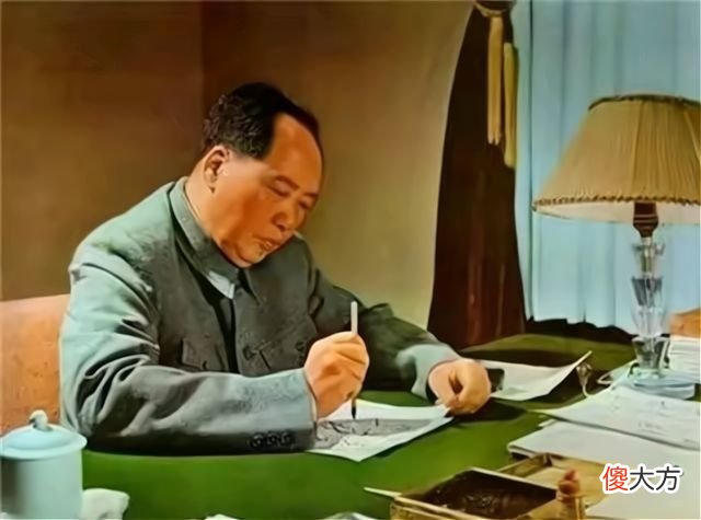 【爱历史】毛主席以谁的名义手写《告台湾同胞书》？铅笔字吸睛，风格如何？