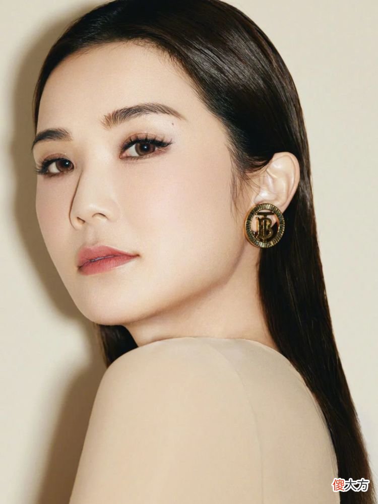 【时尚一点】光是做好这一件事，Twins的颜值就扛打了21年