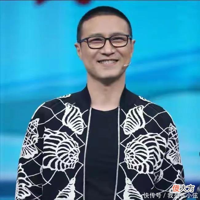 【时尚一点】男人到了中年别乱剪头发，这3种“发型”记得避开，油腻又掉气质