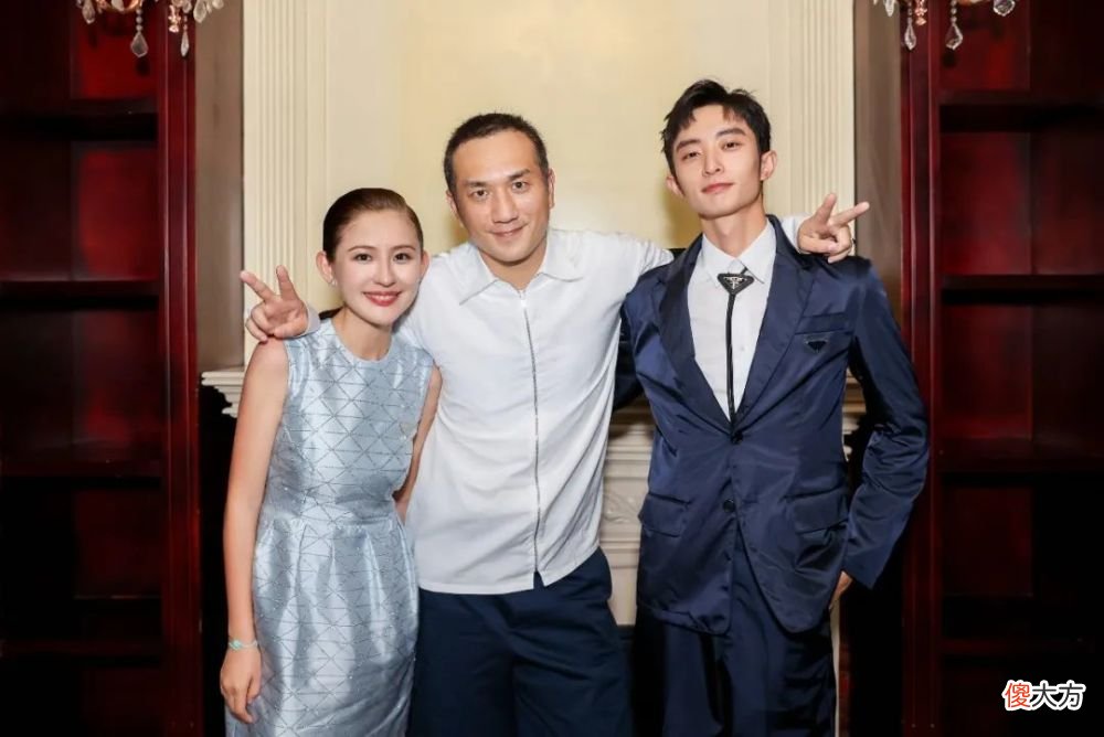 【时尚一点】是什么样的时装秀可以让如此多的明星走秀？看完我悟了！