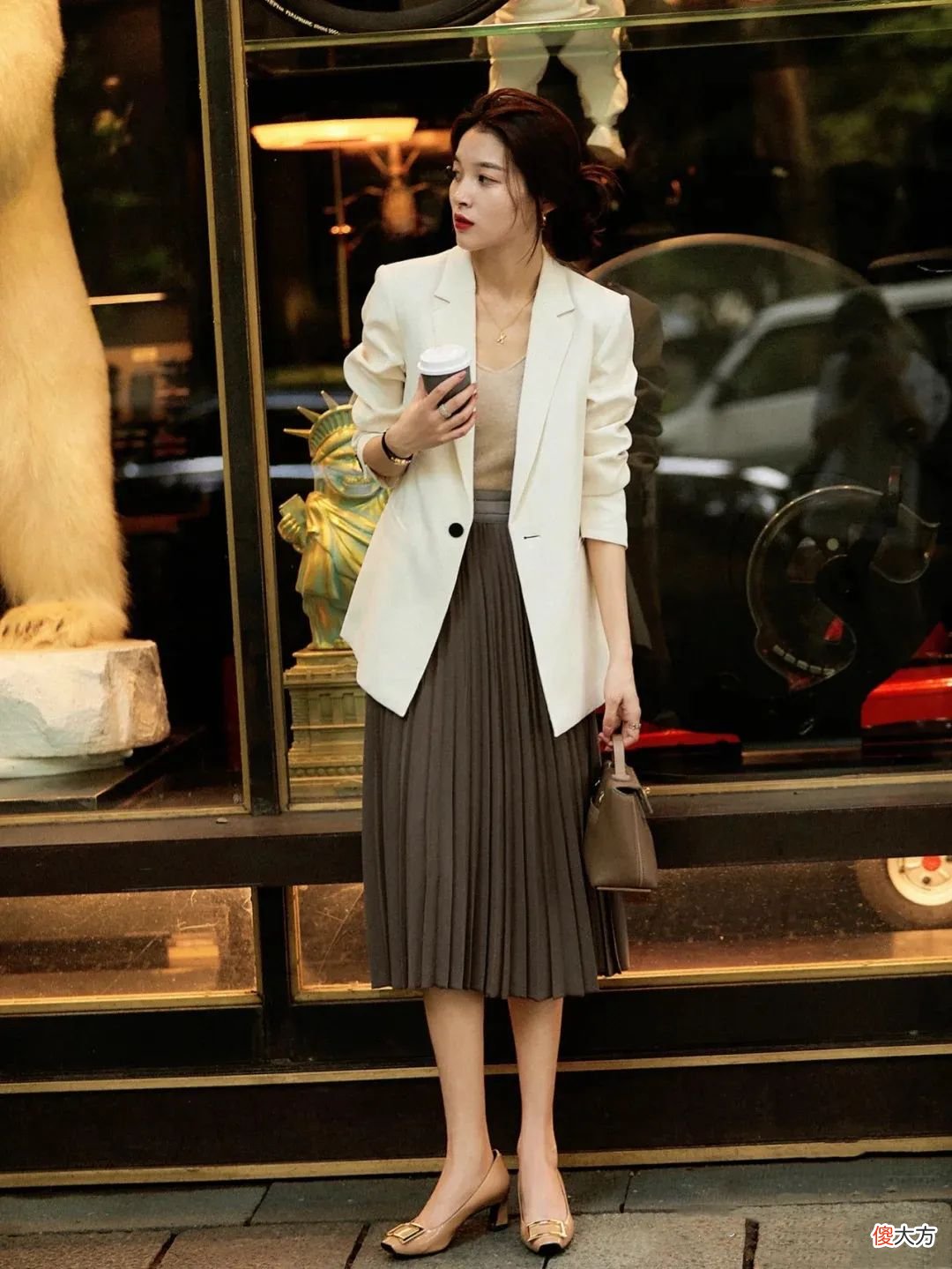 【时尚一点】穿最好看的衣服，迎接最美的秋天