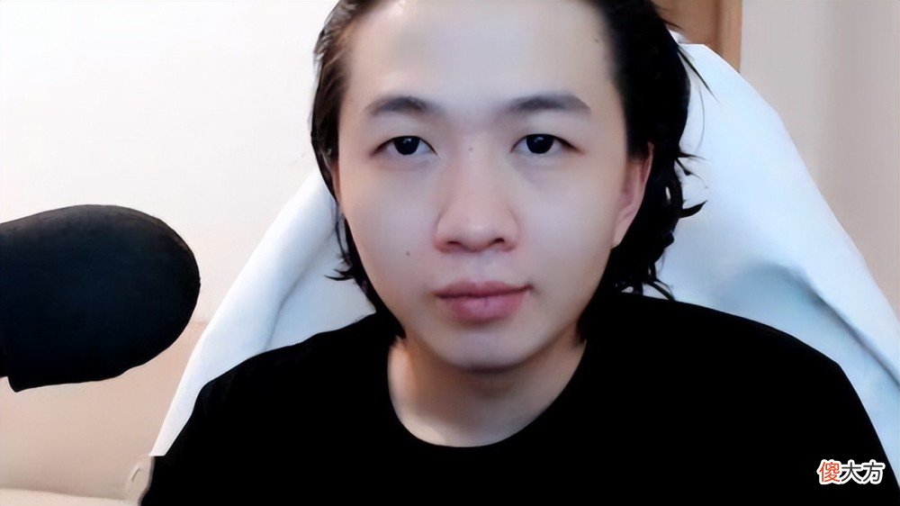 【游戏迷】吕德华变儒雅先生，粉丝都不习惯了，水友：这是被请去喝茶了吗？