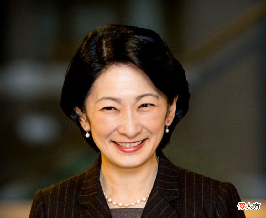 【爱历史】纪子妃：40岁拼命生下继承人，笑容可怕心机重，爱和妯娌雅子比