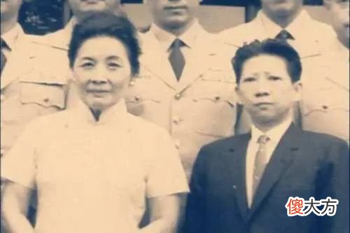 【历史故事】宋美龄怀孕遇刺客枪击，从此不能再生育，藏一私生女娇宠引发民愤