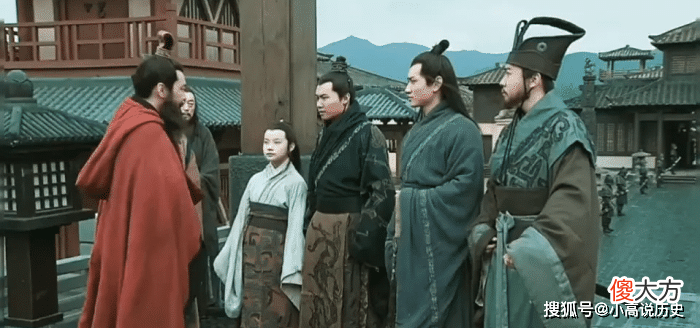 【历史故事】曹操、曹丕、曹植三个人，谁的文学成就更高？