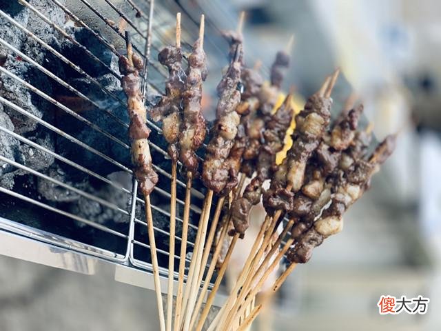 4岁孩子铅中毒智力受损，几种影响孩子发育的食物，要少让孩子吃