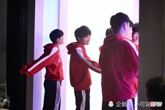 【游戏迷】梦泪意外泄露月光复出，菲菲公布AG转会内幕，七年挂牌、蓝柚回归