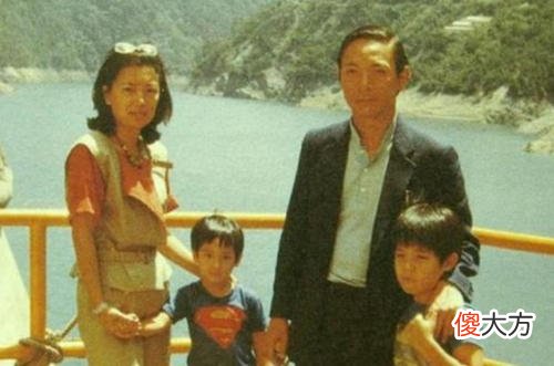 【历史故事】蒋介石之孙蒋孝勇,与他妻子方智怡的感情史