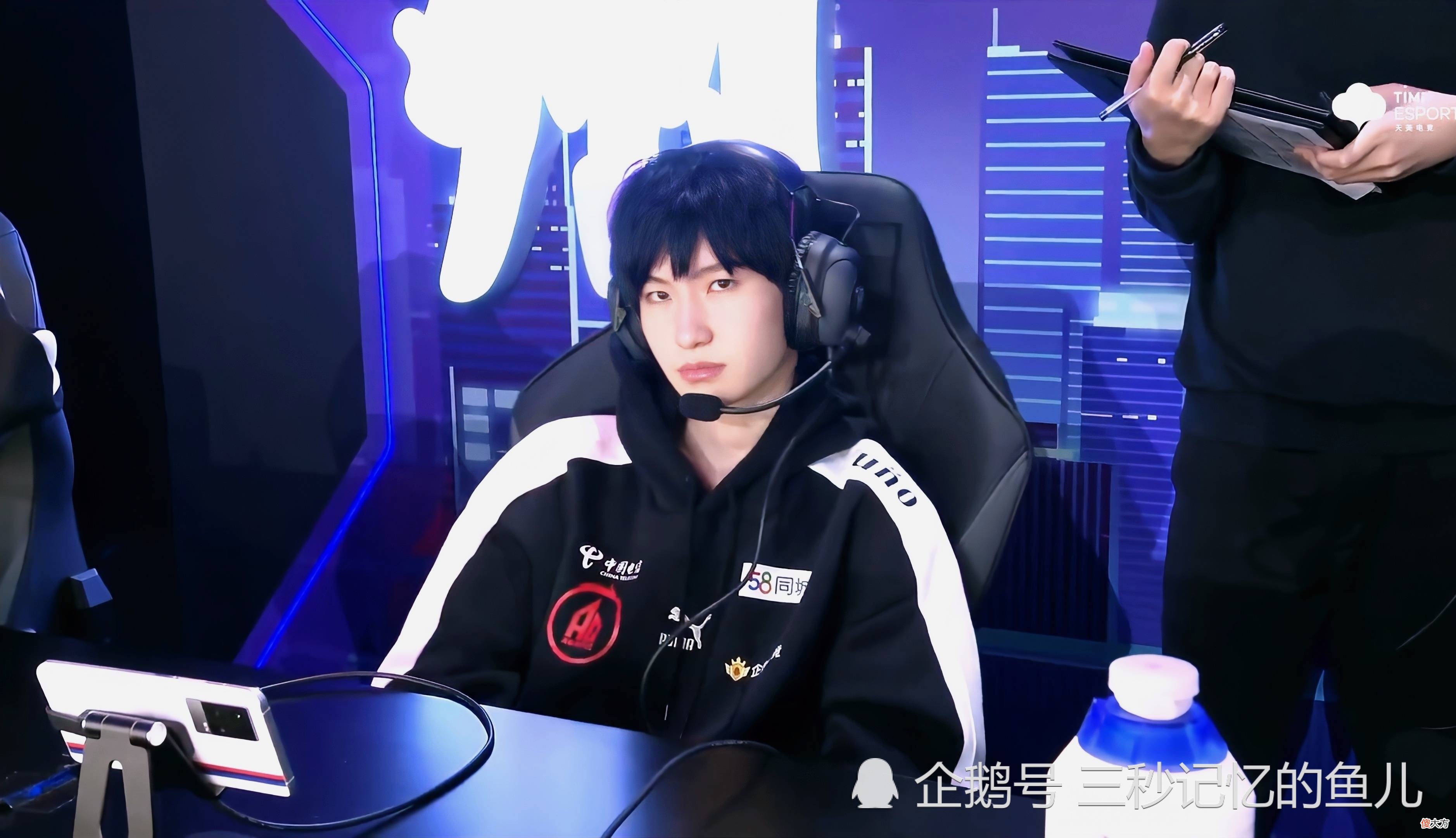 【游戏世界】成都AG超玩会无了！久诚、Cat、初晨、一诺、啊泽，天下没有不散的筵席！