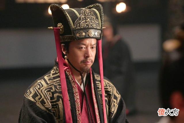 【爱历史】刘备三顾茅庐诸葛亮，却无意间错失了3位帅才，最后以失败告终