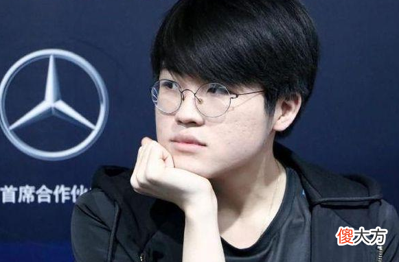 【游戏世界】姿态要复出?看小虎一战封神后急了:接受不了,这就向RNG报备