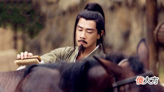 【爱历史】易中天:越王勾践最不是东西,卧薪尝胆的典故最好别再讲述