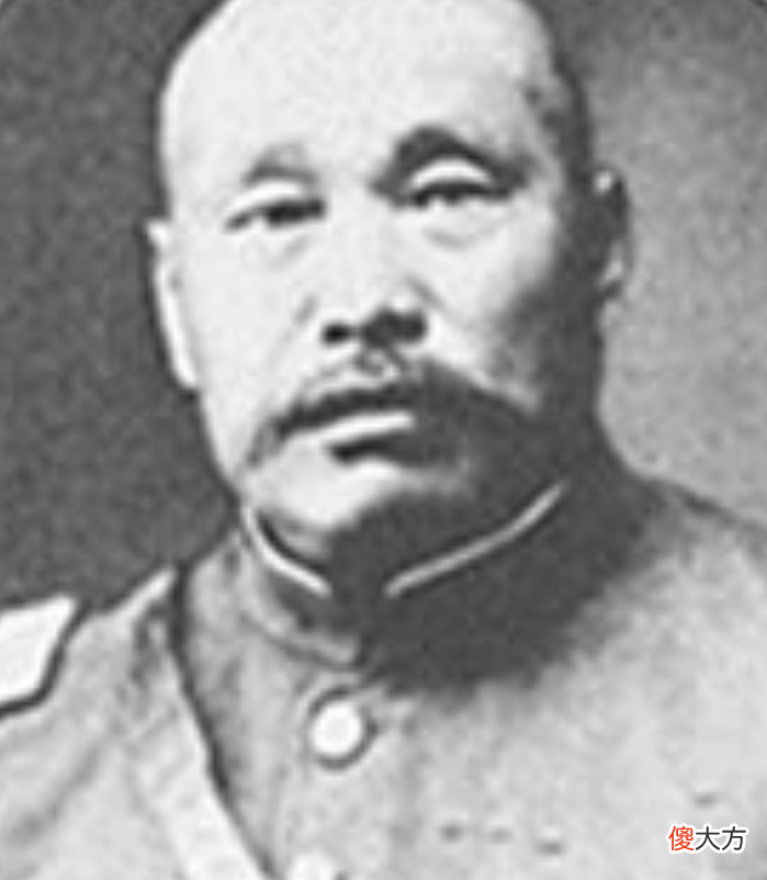 【历史故事】争议人物宋哲元，组大刀队让日军胆怯，屠杀5000俘虏让他背千古骂名
