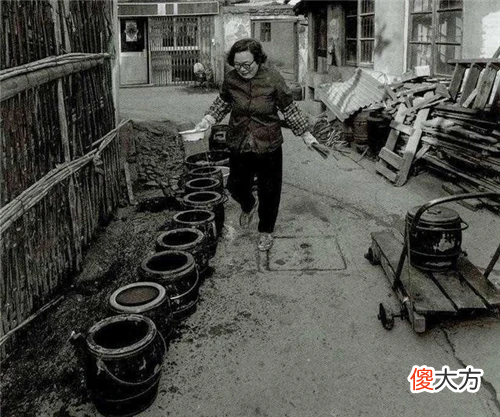 【爱历史】“粪霸”于德顺：霸占老北京粪道买100多套房，结局大快人心