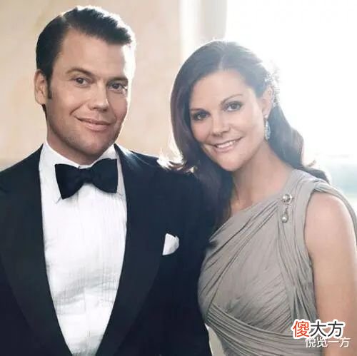 【历史故事】维多利亚公主花裙飘逸 最年长女王储被称“欧洲的教母” 子女好秀气