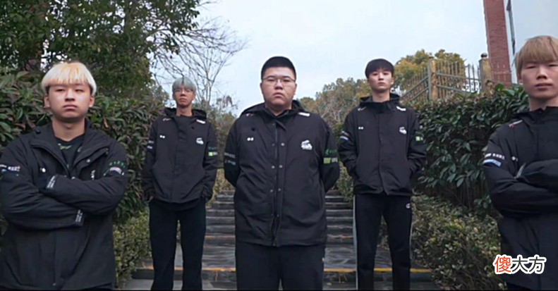 【游戏世界】GODV吃鸡痛击林书豪，还调侃人家技术太差？林书豪：来线下碰一碰
