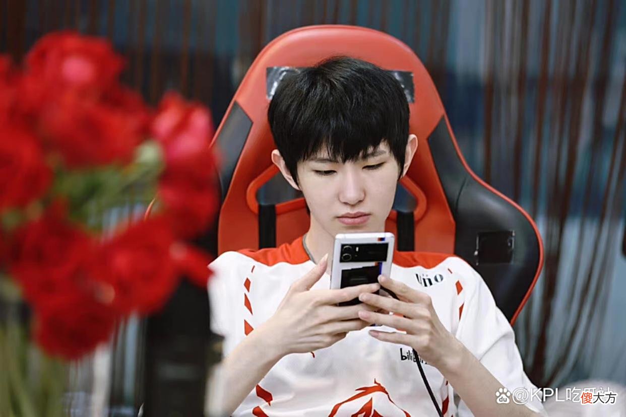 【游戏世界】AG再次“先抑后扬”，第三轮准备复刻第一轮历程？Hero：不太可能